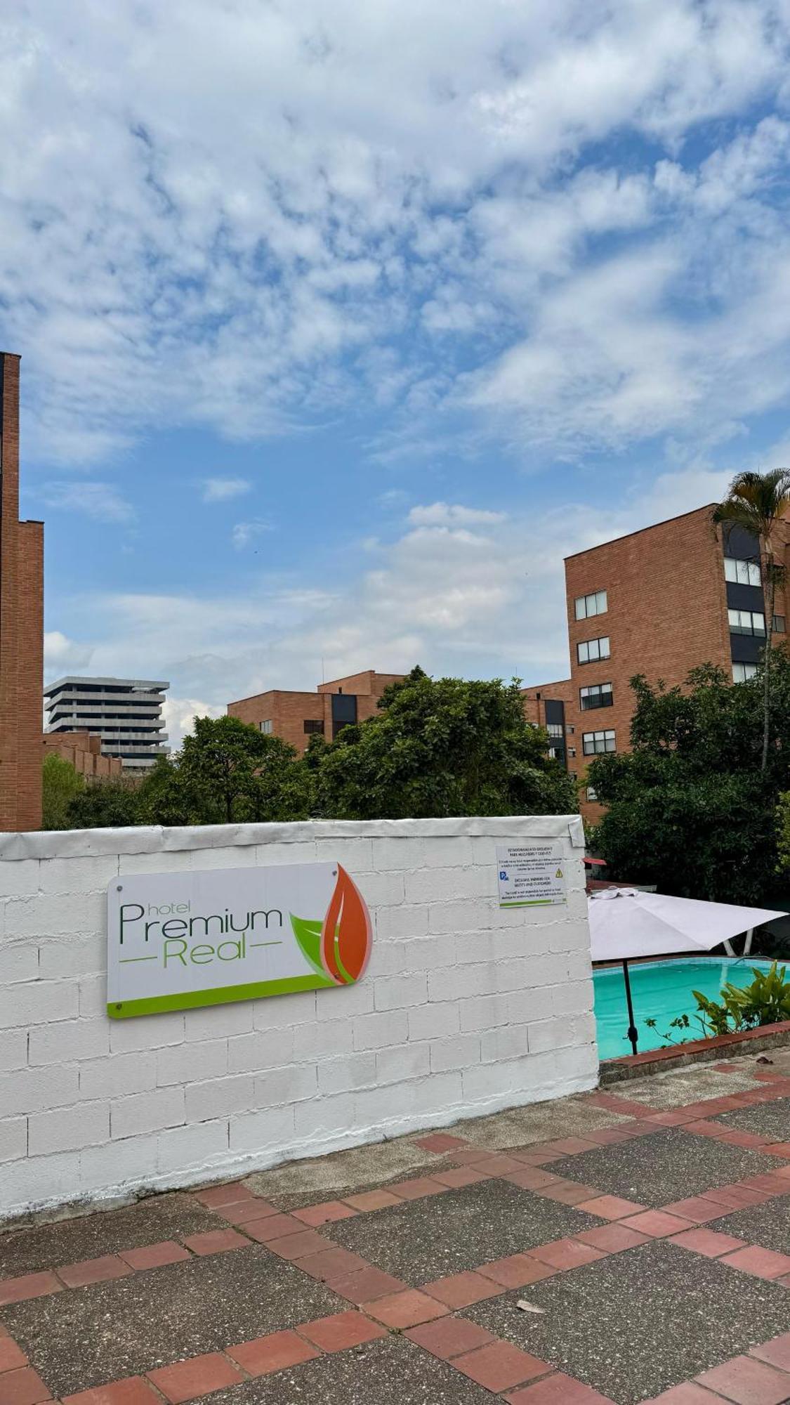 Hotel Premium Real Medellín Exterior foto